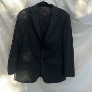 Pronto Uomo Men’s Suit